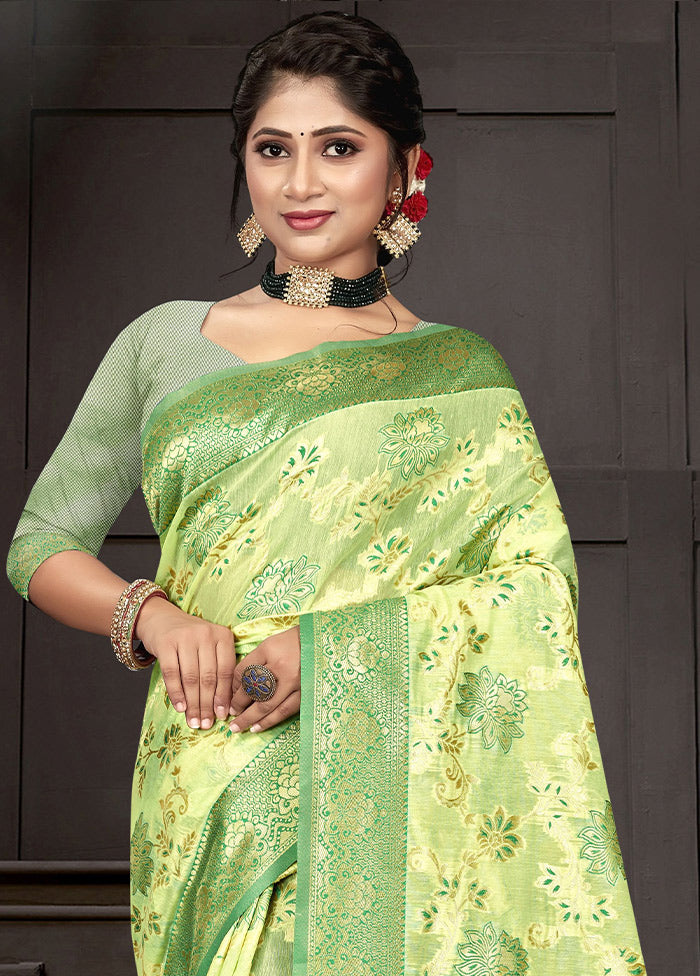 Green Cotton Woven Saree With Blouse Piece