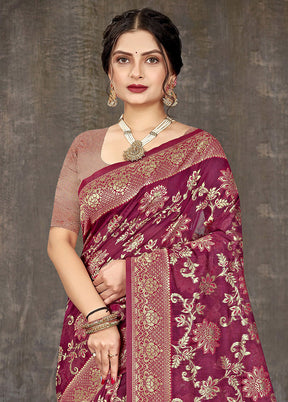 Magenta Cotton Woven Saree With Blouse Piece