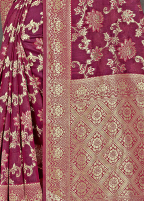 Magenta Cotton Woven Saree With Blouse Piece