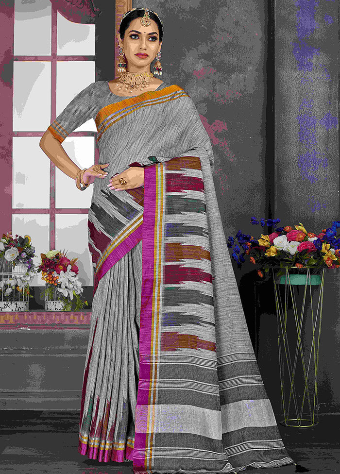 Grey Cotton Saree With Blouse Piece