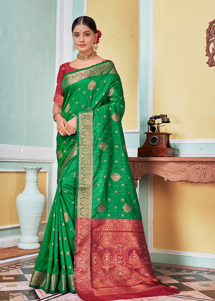 Green Spun Silk Saree With Blouse Piece