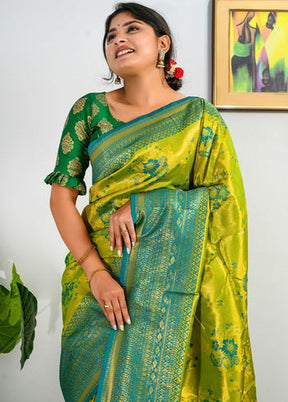 Green Zari Woven Spun Silk Saree With Blouse
