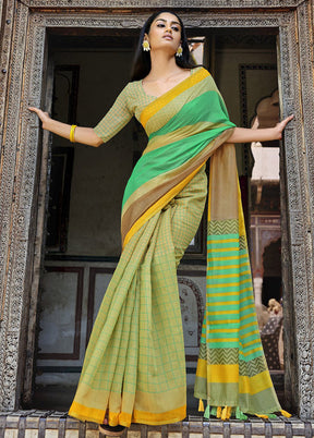 Pear Green Cotton Saree With Blouse Piece