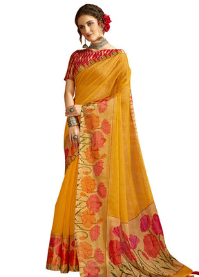 Yellow Cotton Saree With Blouse Piece