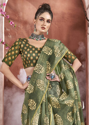 Green Cotton Saree With Blouse Piece