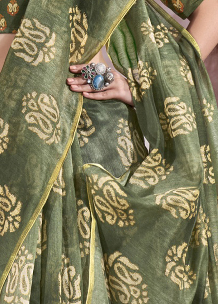 Green Cotton Saree With Blouse Piece