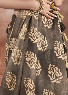 Grey Cotton Saree With Blouse Piece