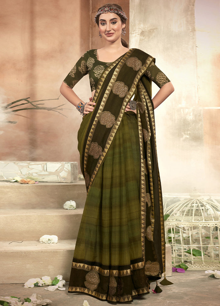 Green Chiffon Saree With Blouse Piece